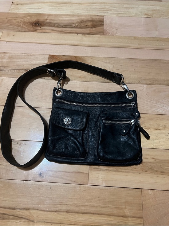 Roots Handbags - Roots Black Leather Crossbody Bag